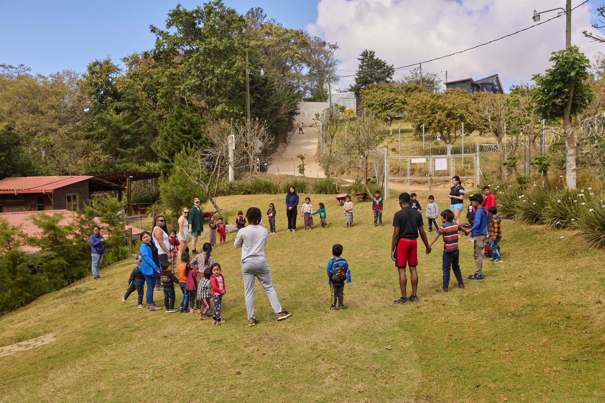 fundación, ong, voluntariado, salud comunitaria, niños, Guatemala, Educación, Salud, Vuelta Grande, Antigua Guatemala, voluntarios, familias, empoderamiento mujeres, desarrollo, nutrición, alimentación saludable, higiene